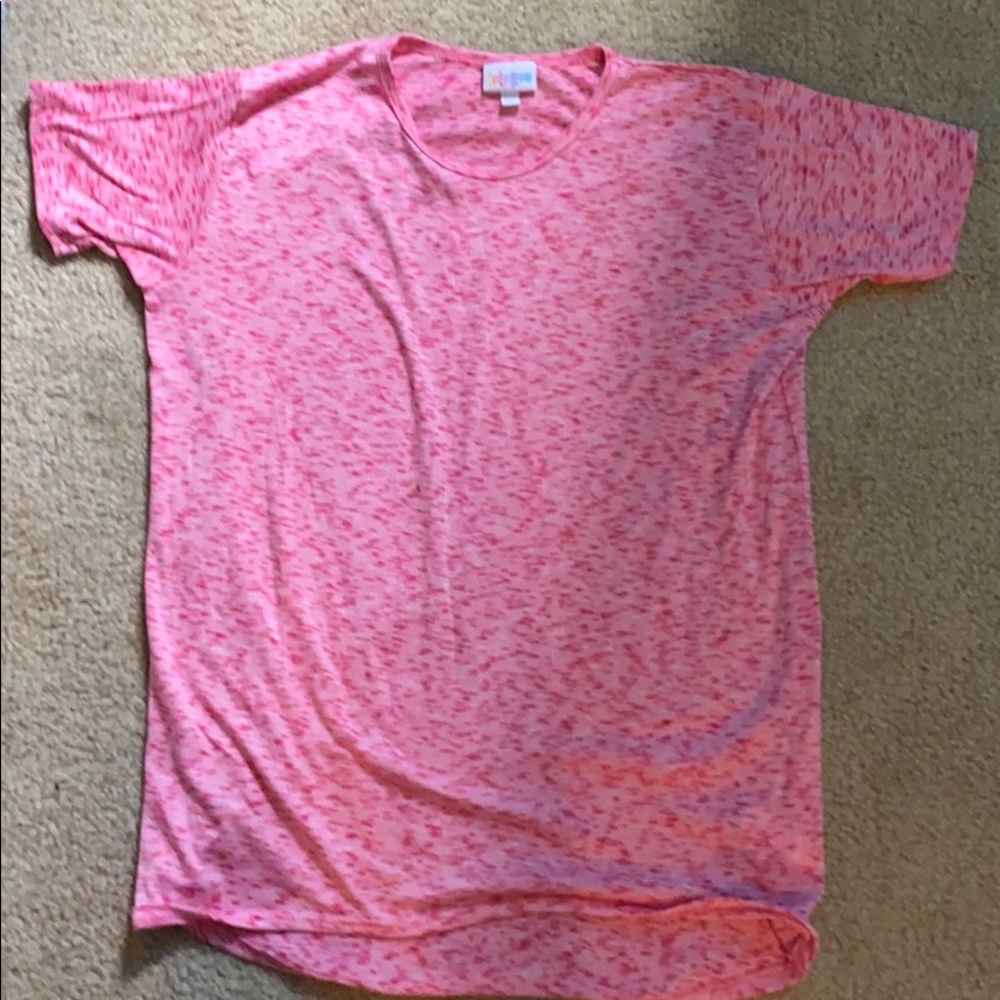 Lularoe pink t-shirt
